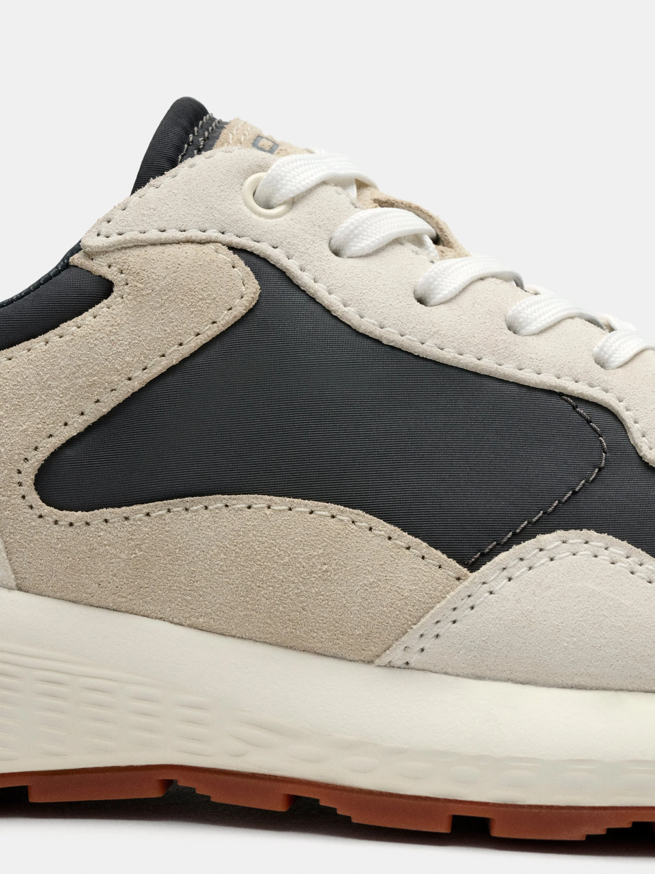 City MKII Grey Woman - Image 6