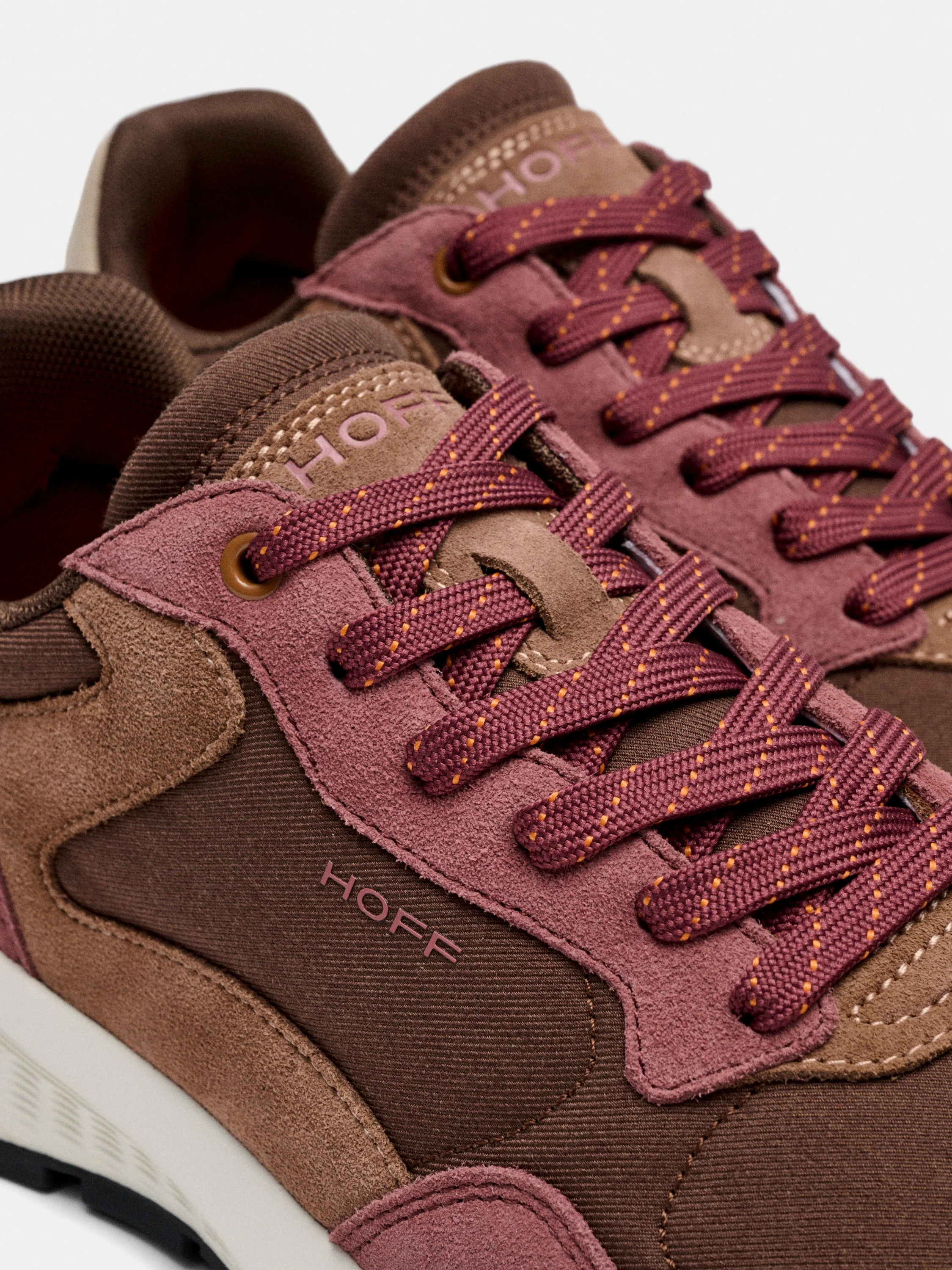 City MKII Burgundy Man - Image 3