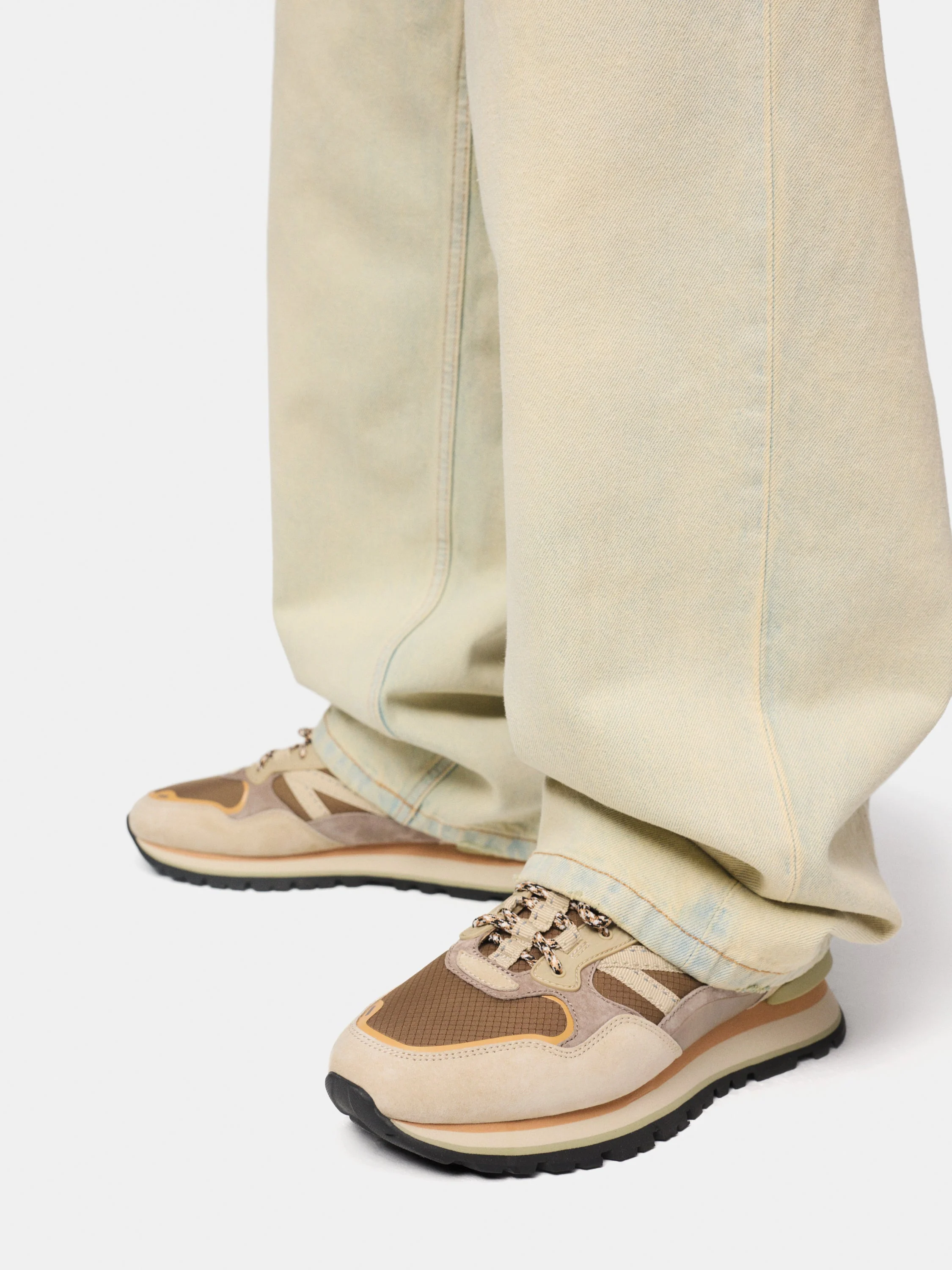 City Off Road Beige Man - Image 5