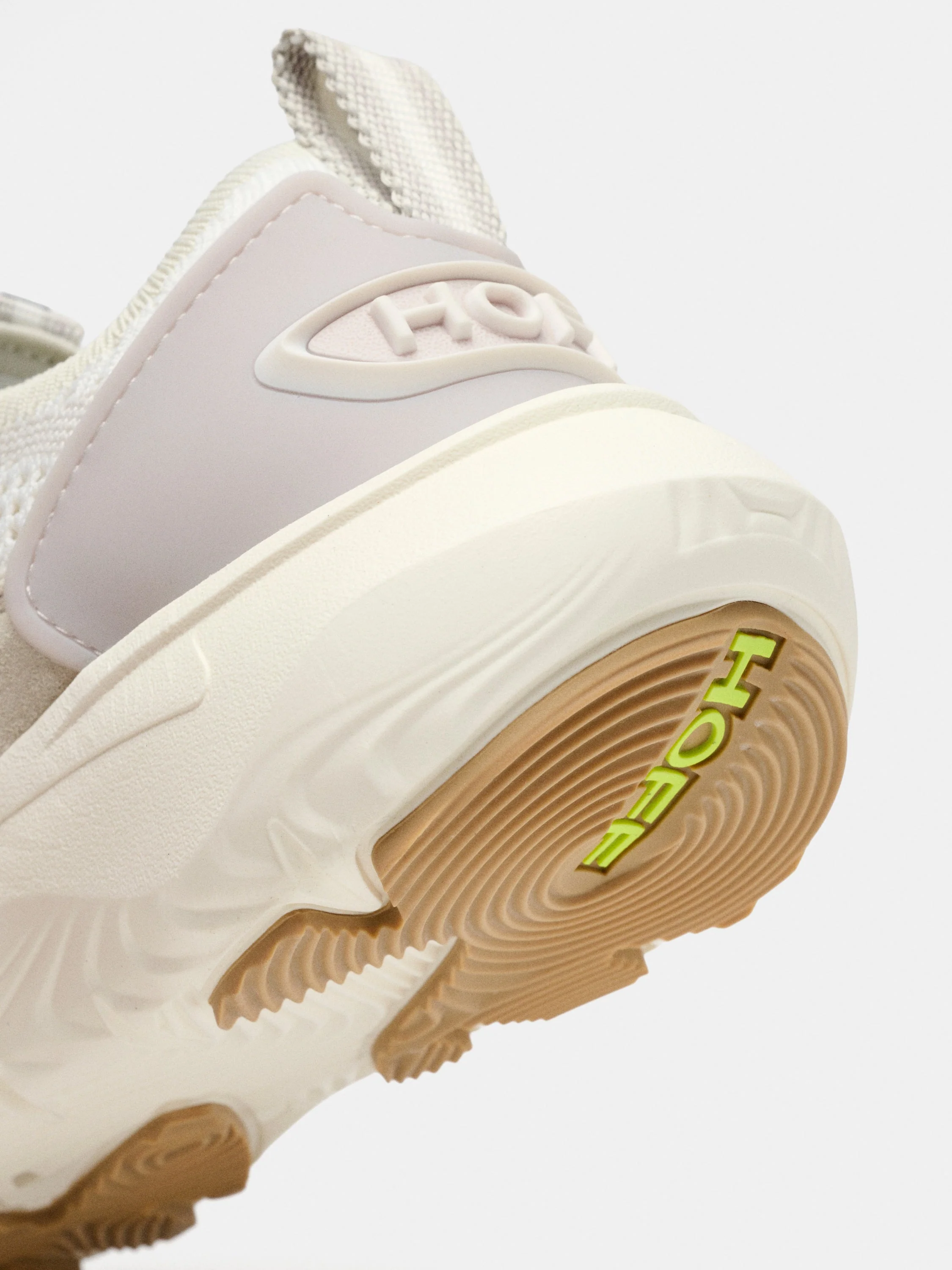 Traveller Off White - Image 4